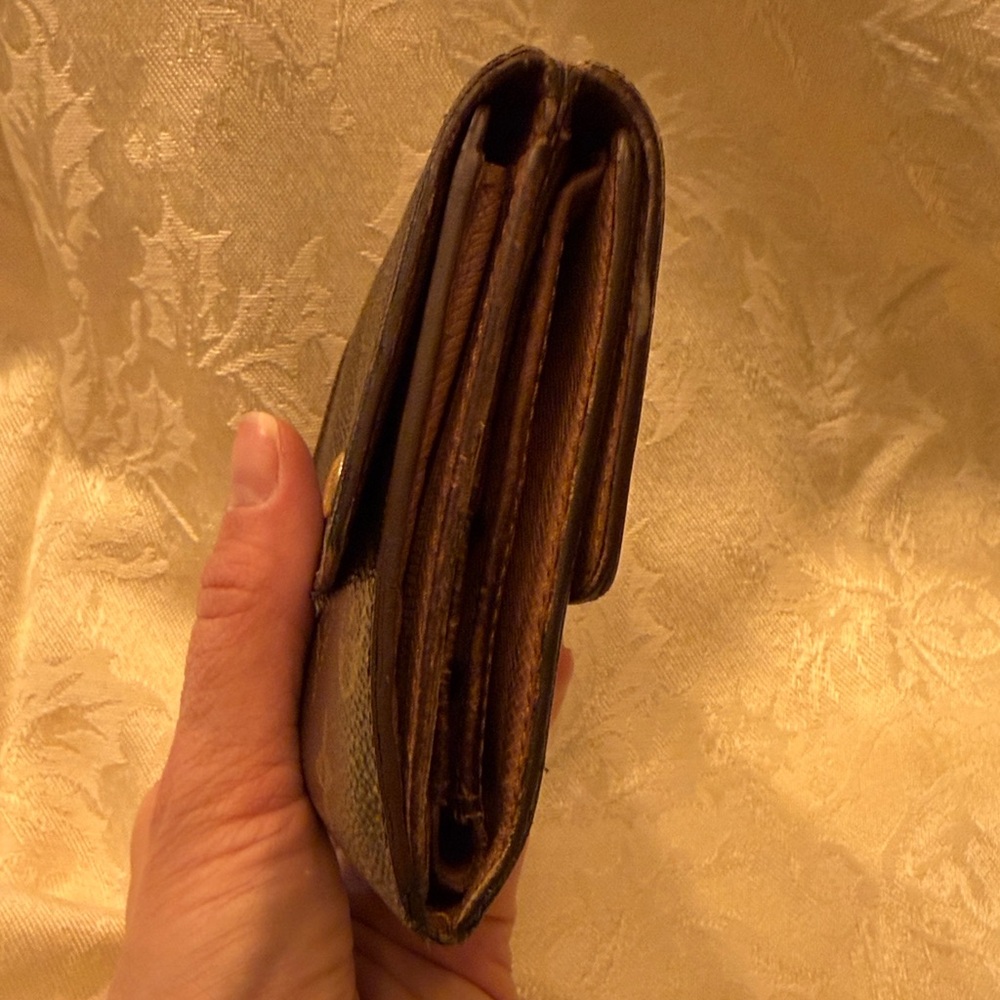 Louis Vuitton Brown and Gold Monogram Wallet - Picture 5 of 10